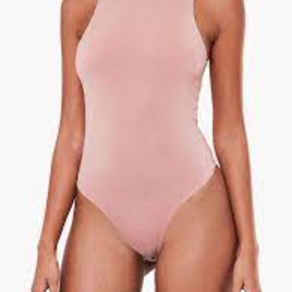 SOLD-Misguided Seam Free Racer Neck Body Suit - Picture 2 of 10